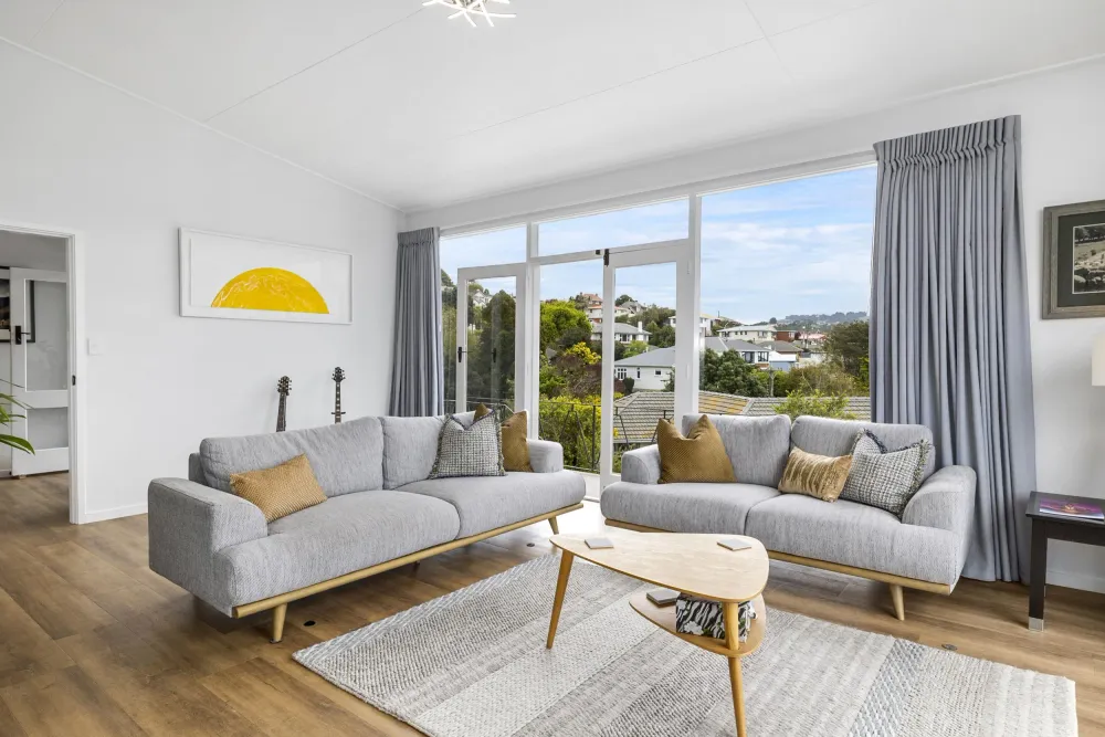 Photos of 77 Easther Crescent