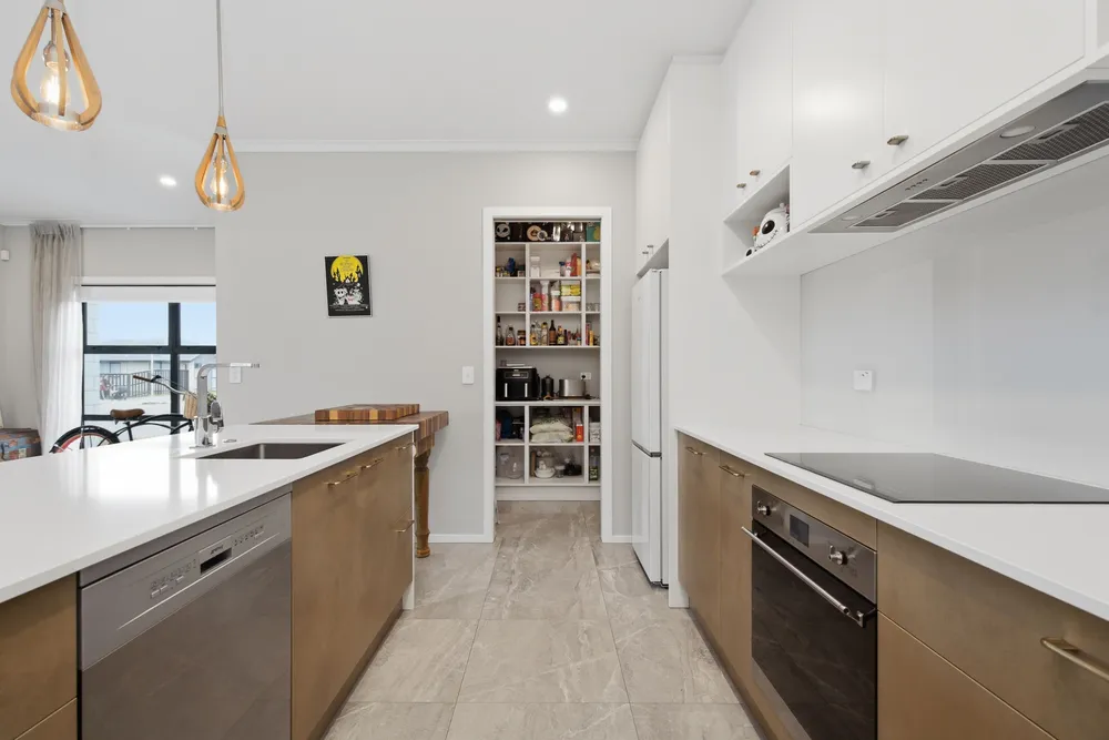 Photos of 12 Bollington Avenue