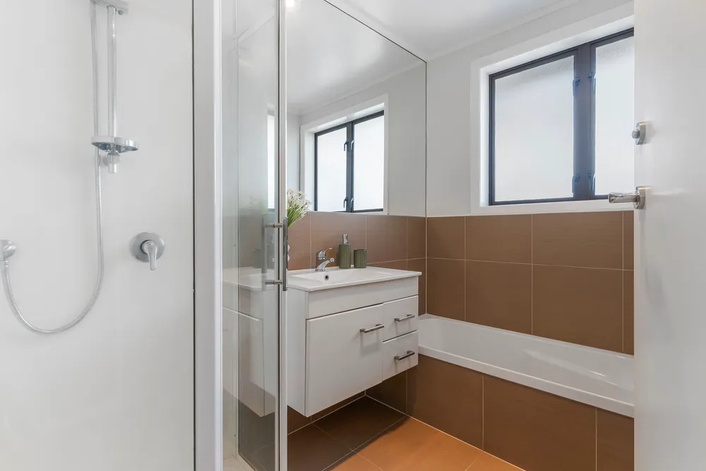 Photos of 12 Radcliffe Street