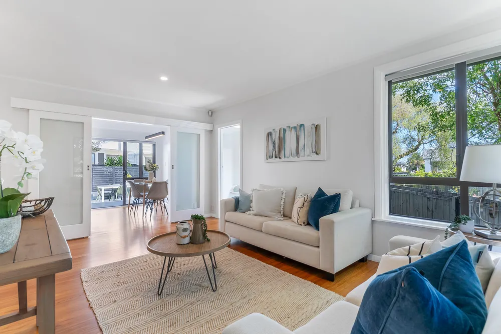 Photos of 12 Radcliffe Street