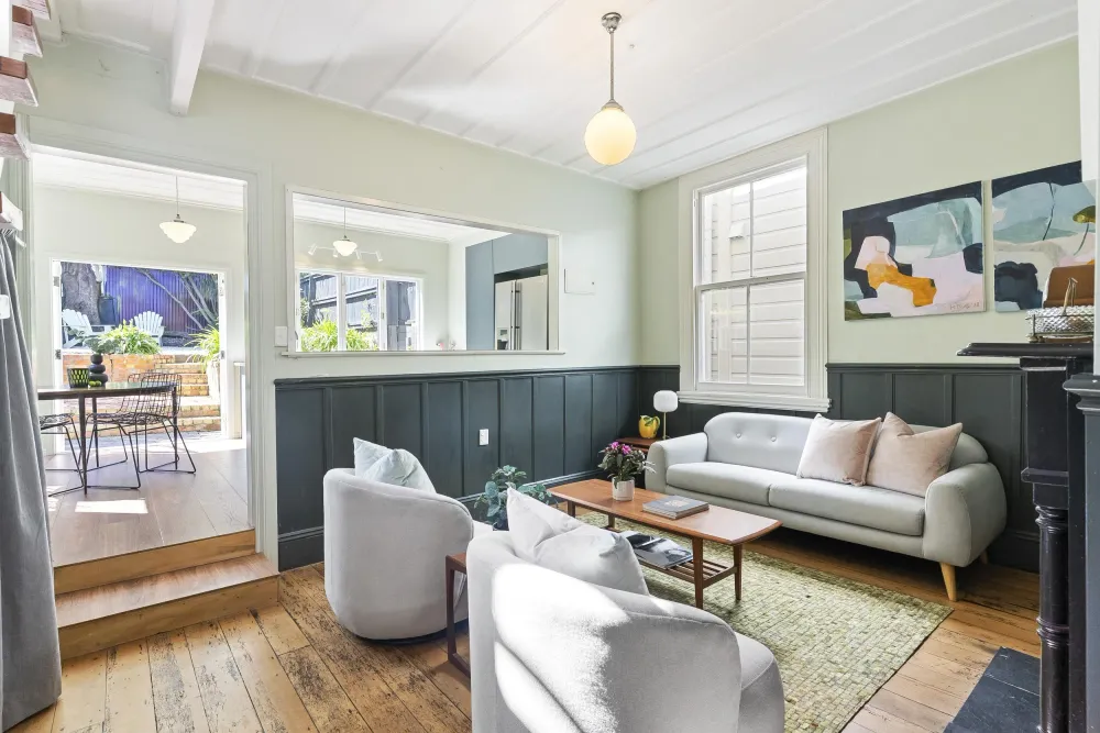 Photos of 33 Summer Street