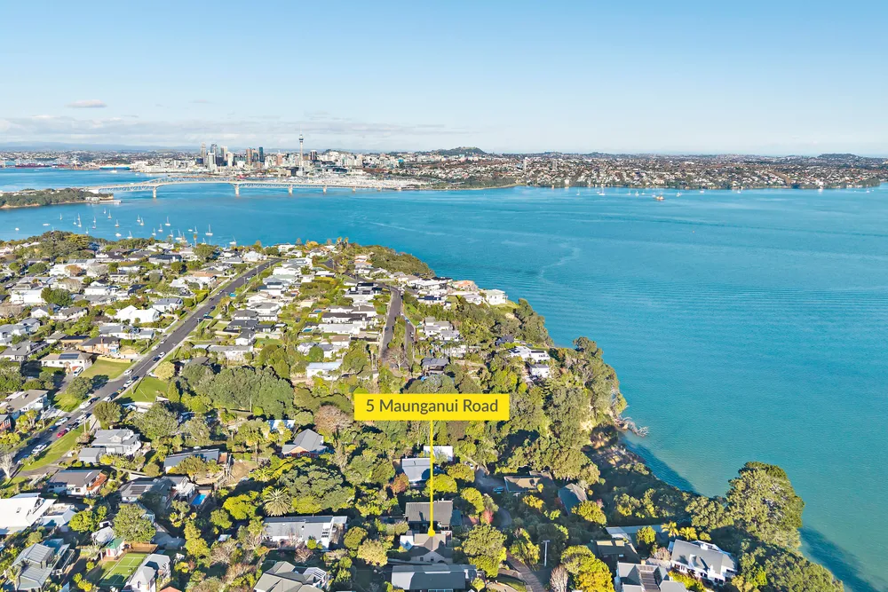 Photos of 5 Maunganui Road