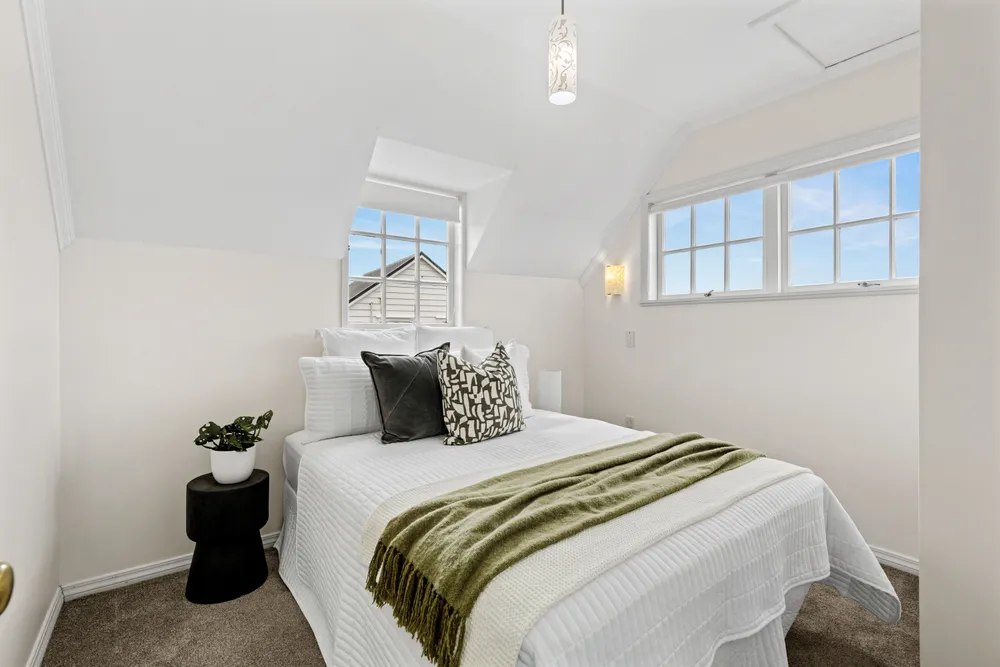 Photos of 85 Brighton Road