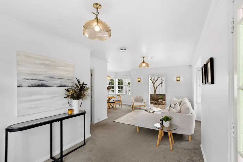 Photos of 85 Brighton Road