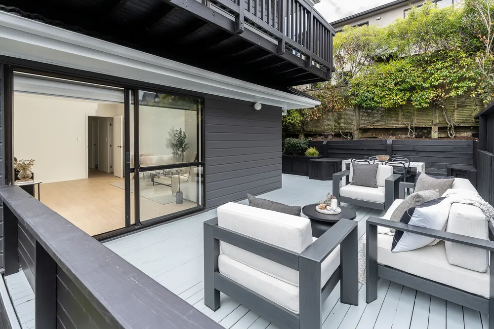 Photos of 59B St Leonards Road