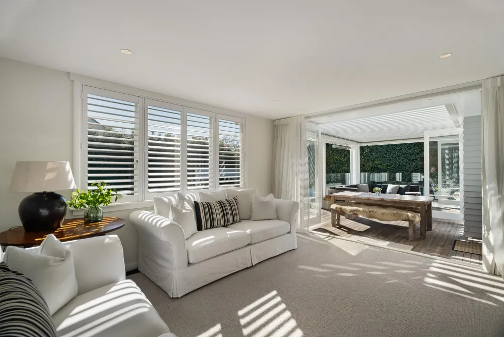 Photos of 10 Palmer Crescent