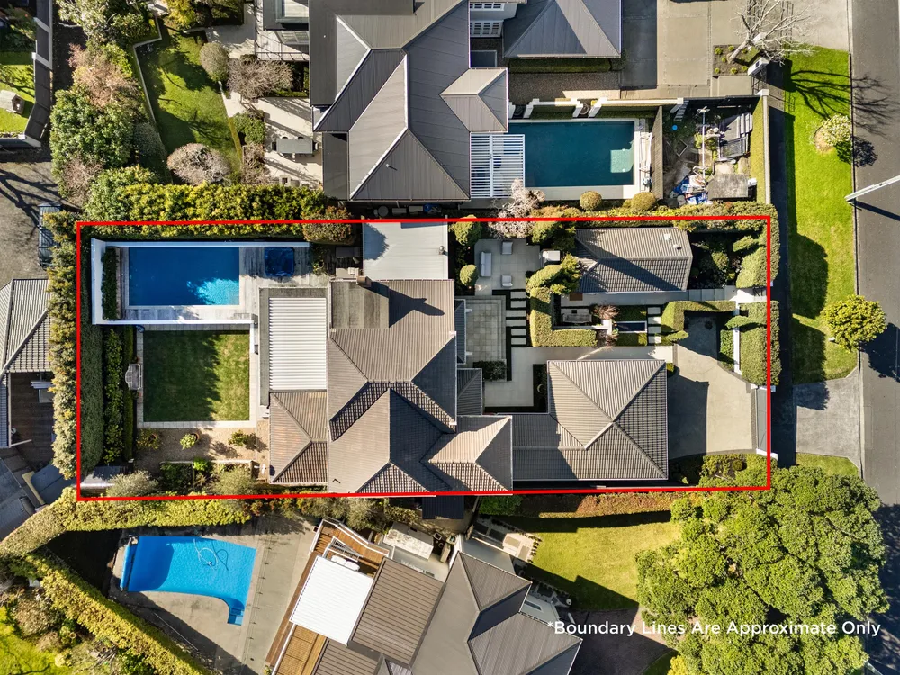 Photos of 10 Palmer Crescent