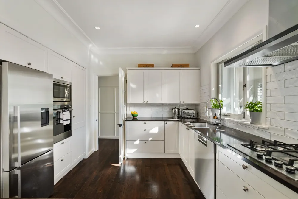 Photos of 10 Palmer Crescent