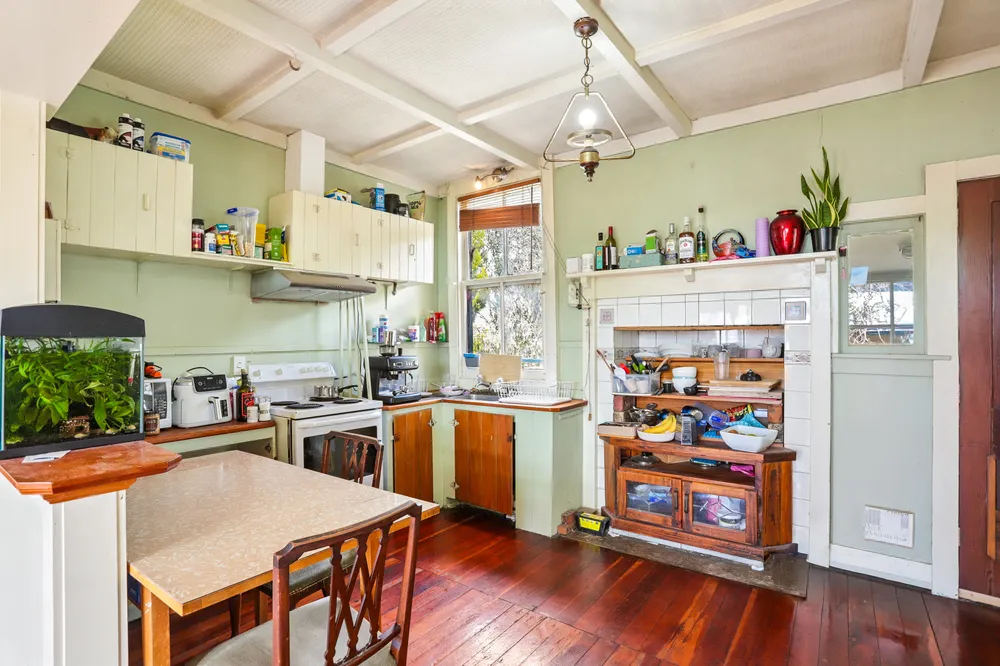 Photos of 13 Willerton Avenue