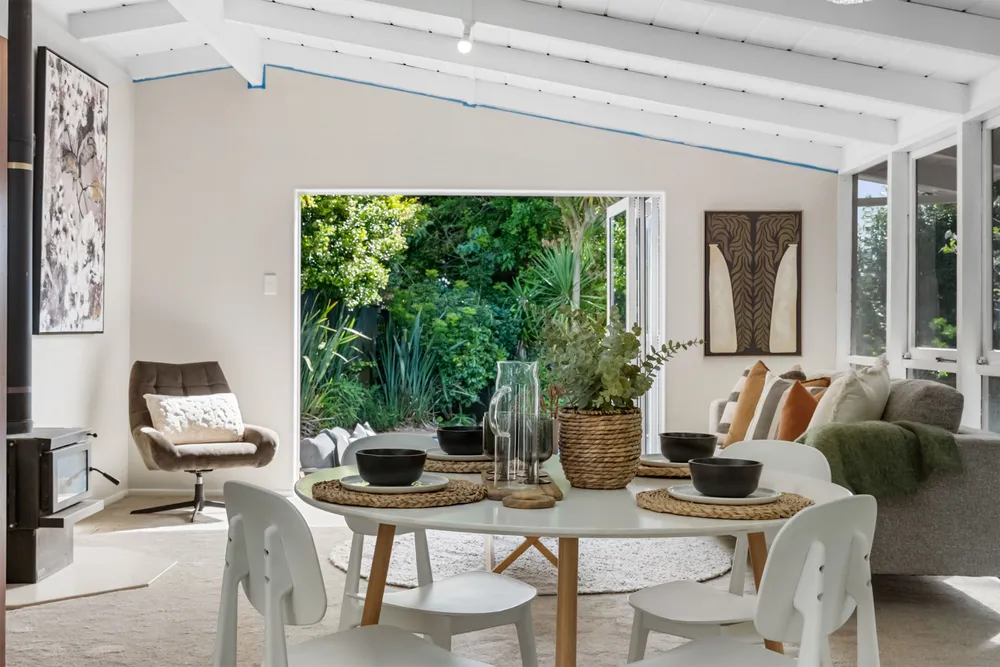 Photos of 263B Titirangi Road