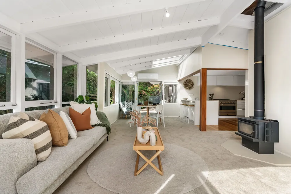 Photos of 263B Titirangi Road