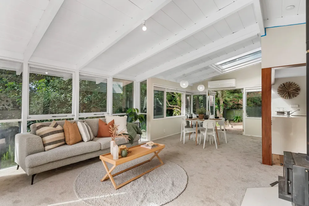 Photos of 263B Titirangi Road