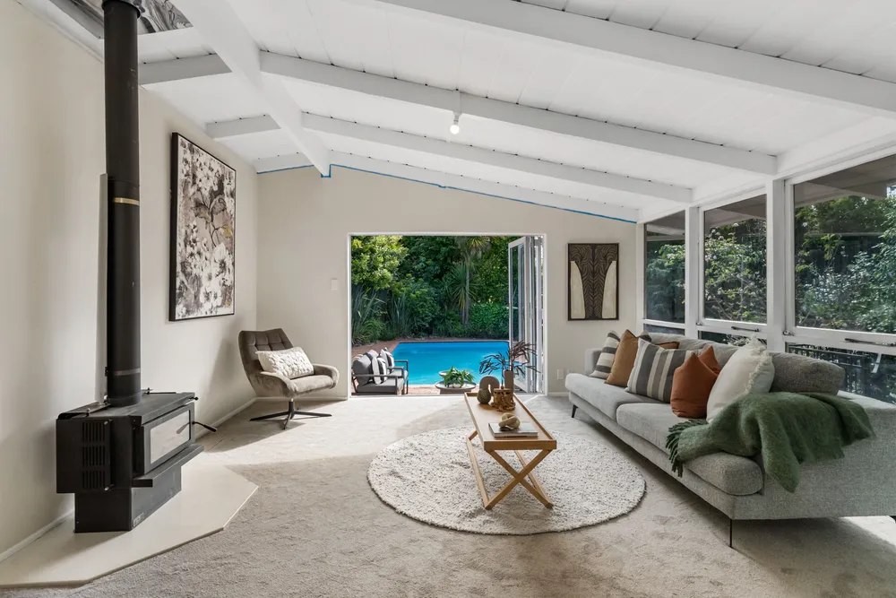 Photos of 263B Titirangi Road