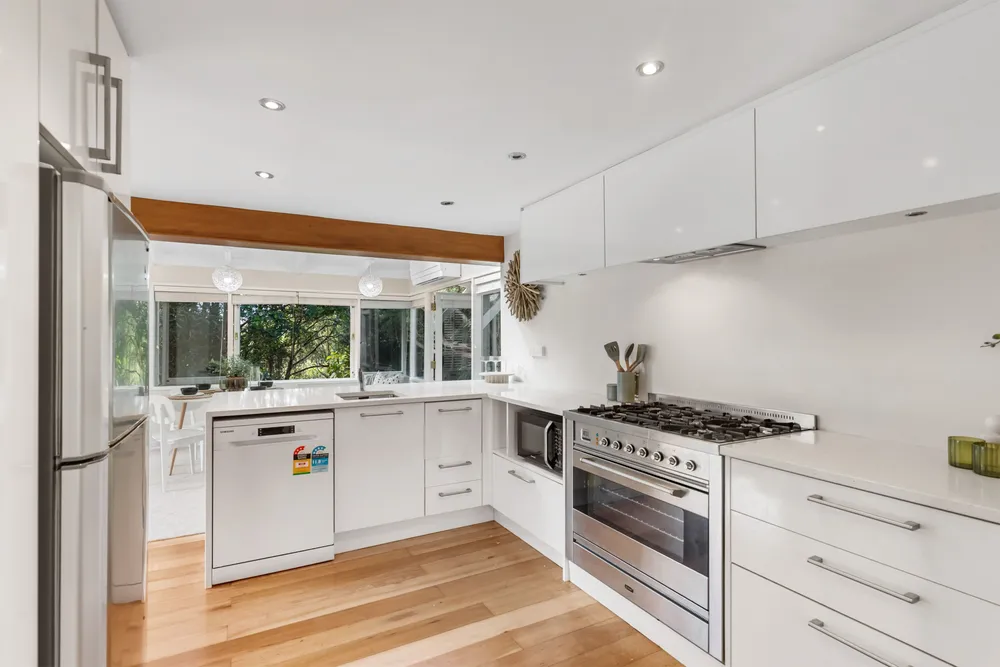 Photos of 263B Titirangi Road