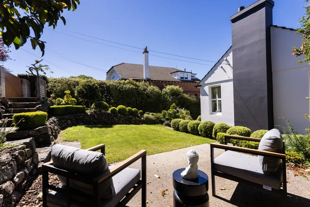 Photos of 86 Grendon Street