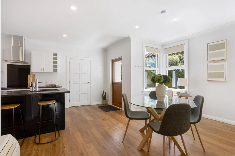 Photos of 86 Grendon Street