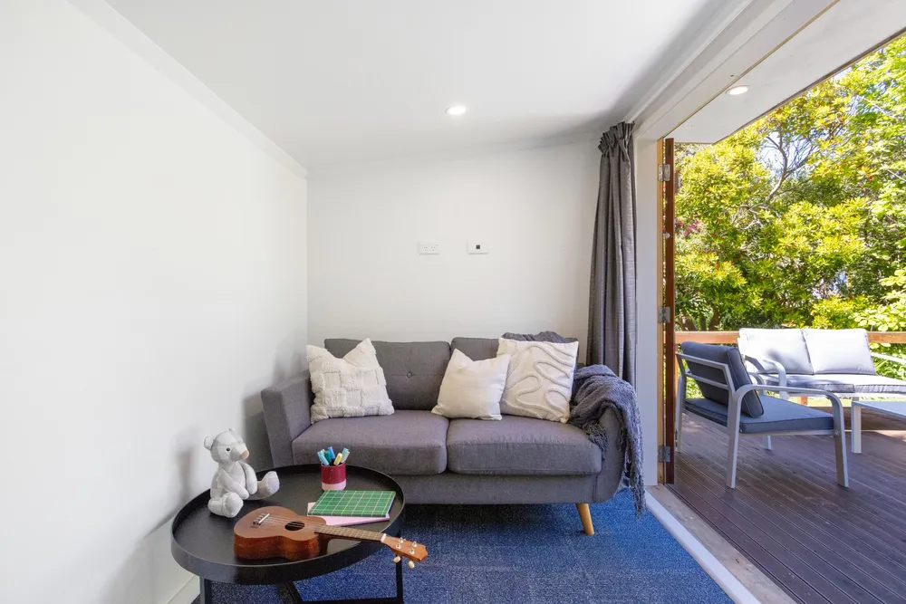 Photos of 86 Grendon Street