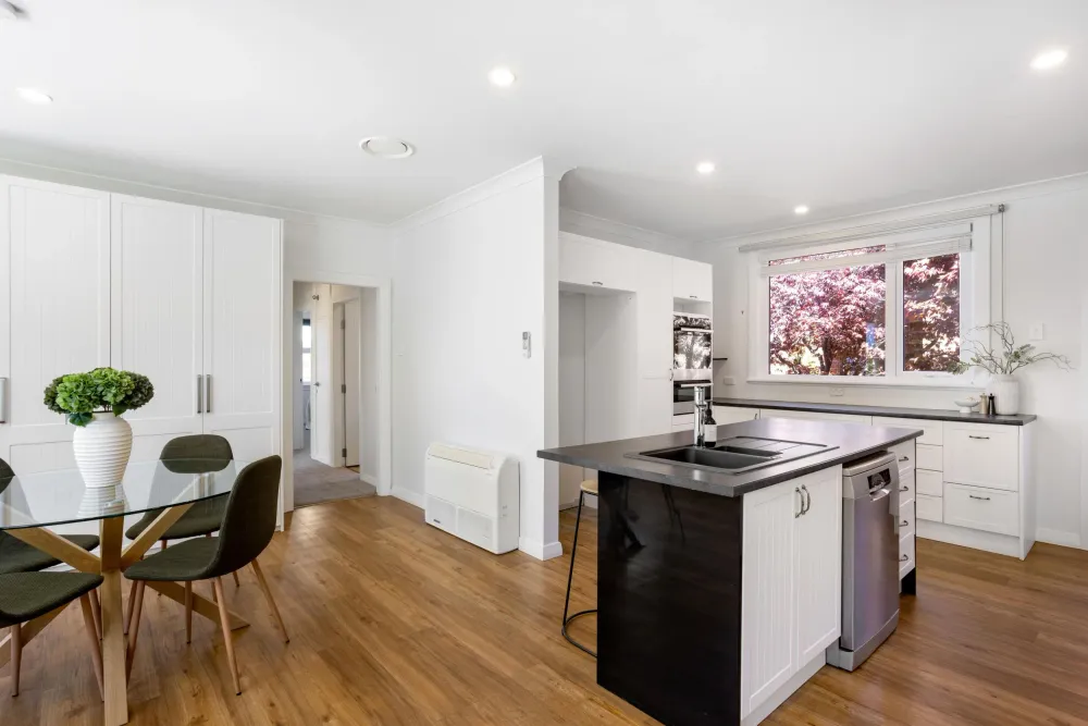 Photos of 86 Grendon Street