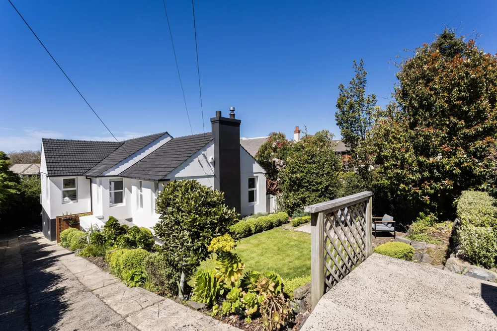Photos of 86 Grendon Street