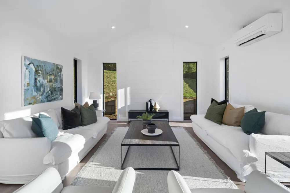 Photos of 10 Kerr Crescent
