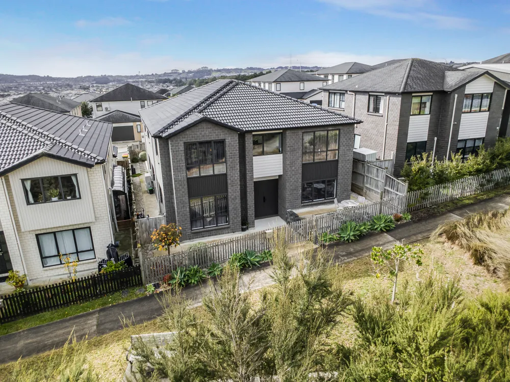 Photos of 58 Lime Hill Rise