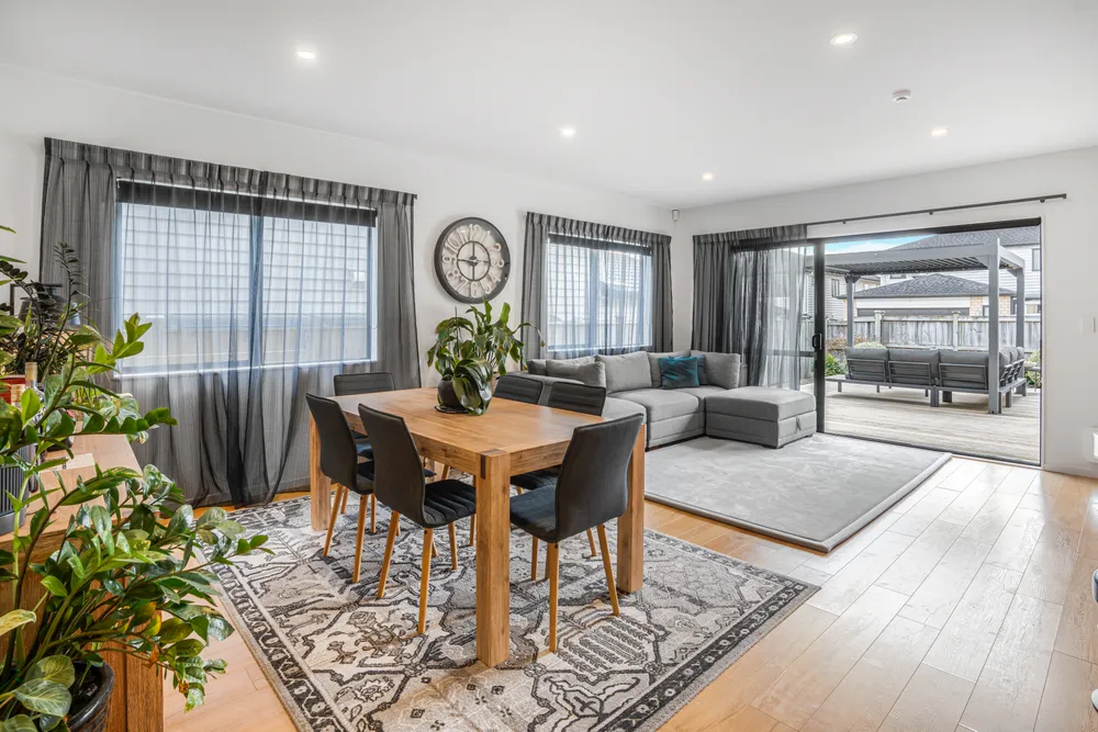 Photos of 58 Lime Hill Rise