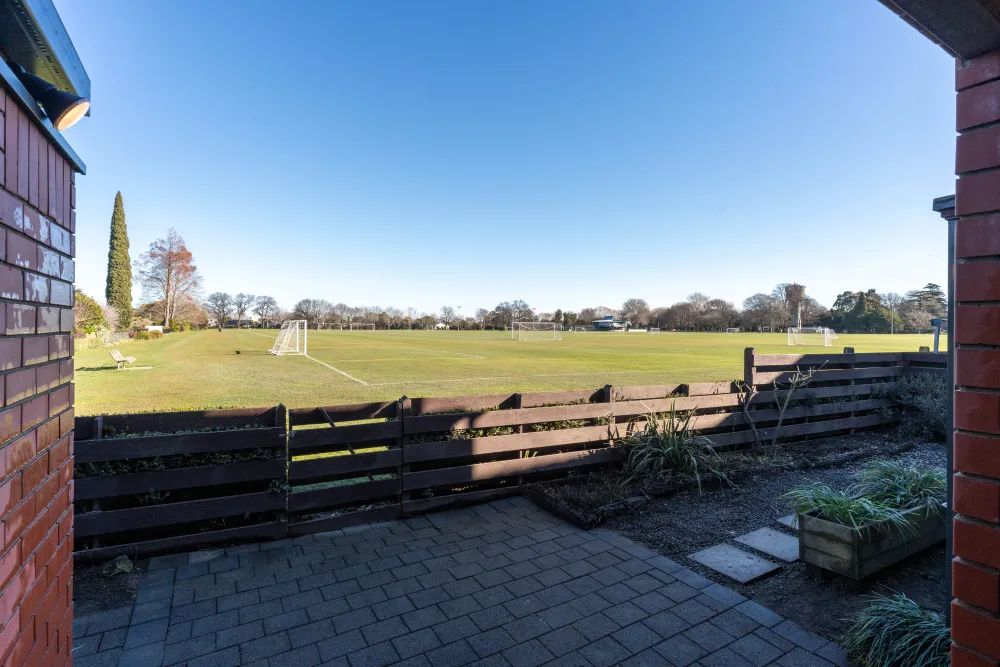 Photos of 267A Memorial Avenue