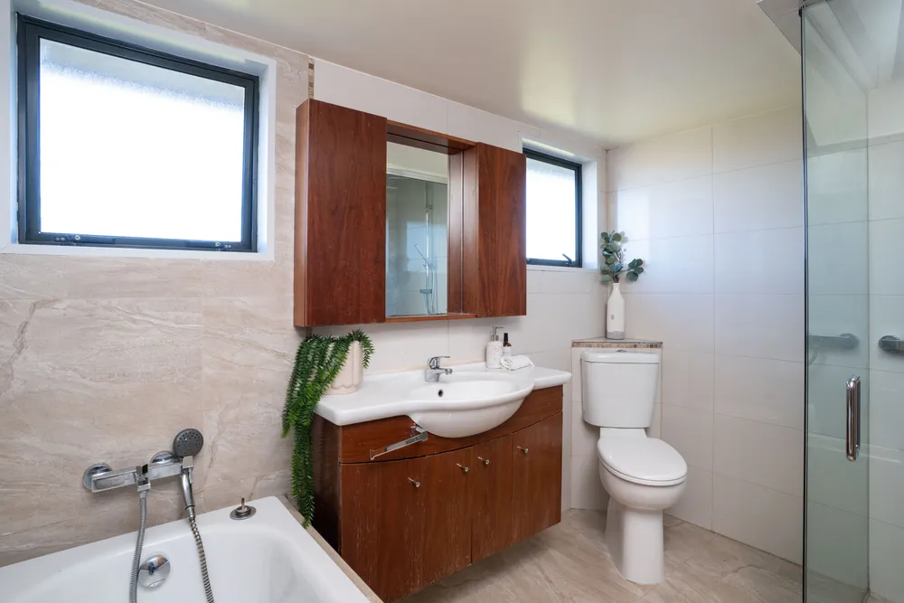 Photos of 267A Memorial Avenue