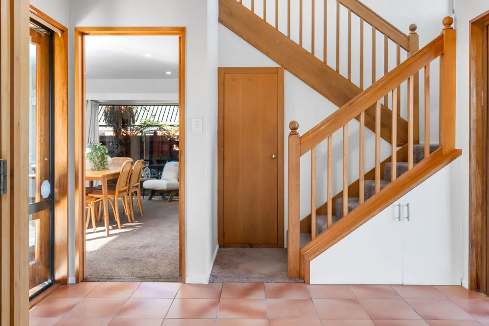 Photos of 267A Memorial Avenue
