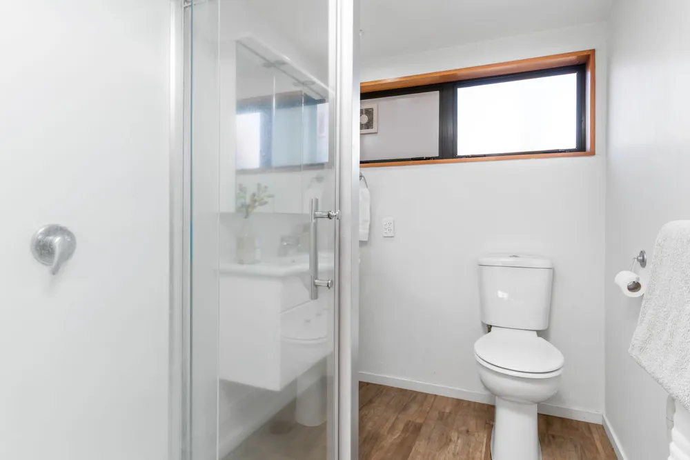 Photos of 267A Memorial Avenue
