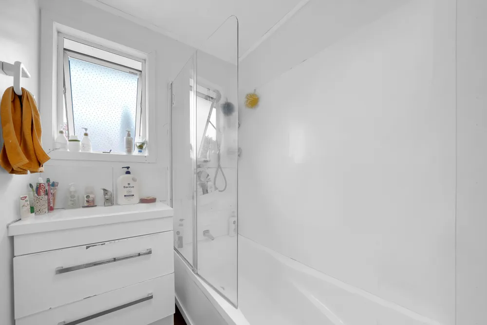Photos of 12 Surrey Street