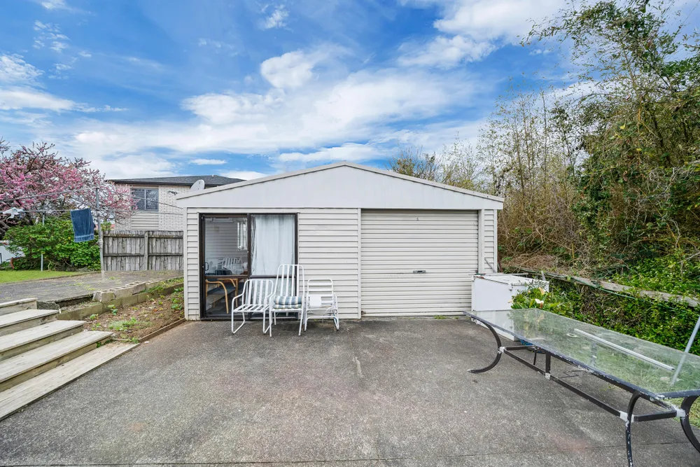 Photos of 12 Surrey Street