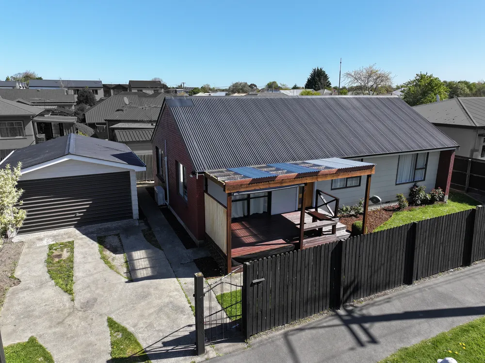 Photos of 93 Langdons Road