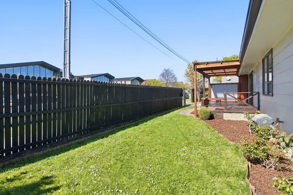 Photos of 93 Langdons Road