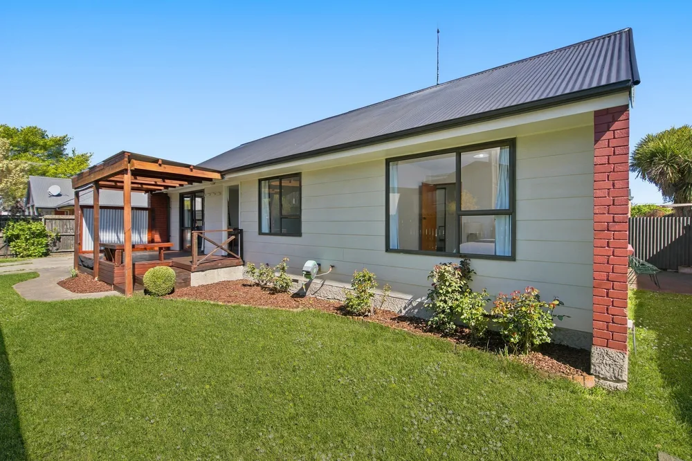Photos of 93 Langdons Road