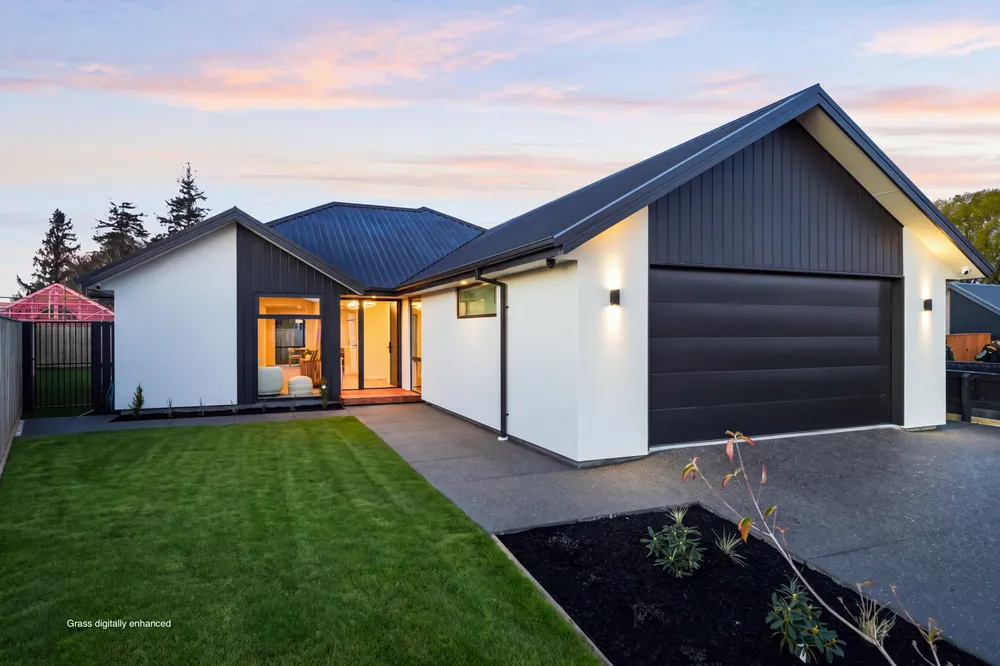 Photos of 18a Lyttelton Street