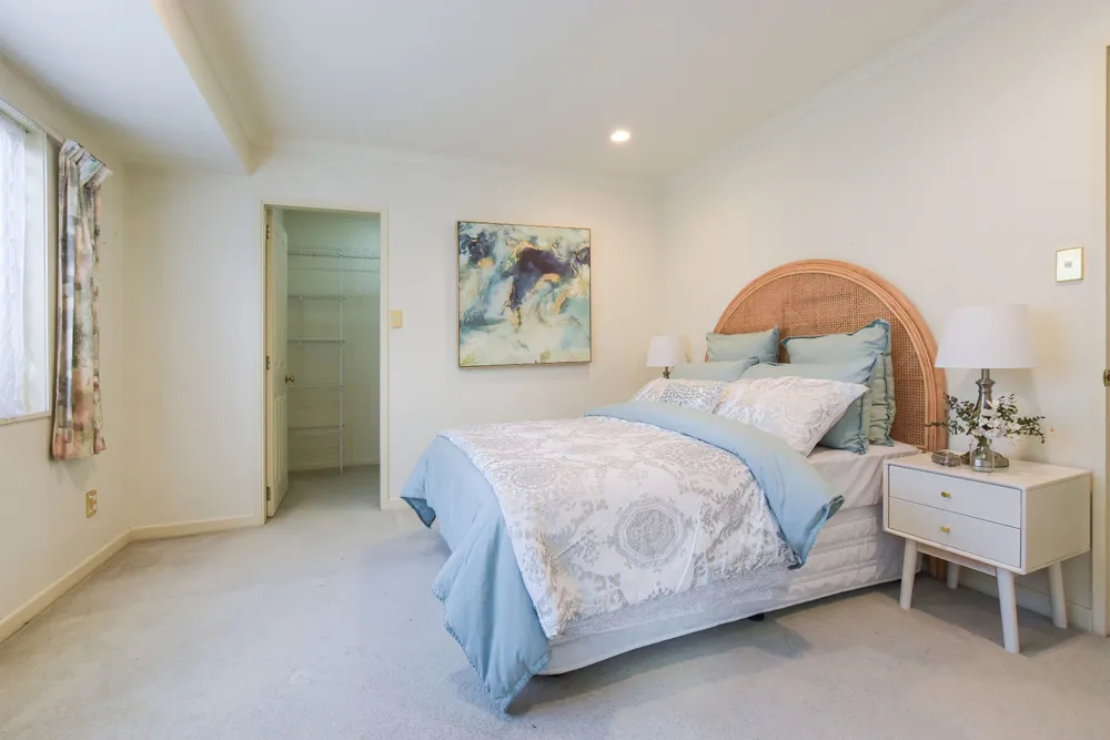 Photos of 2 Alpha Street
