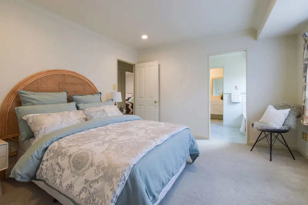 Photos of 2 Alpha Street