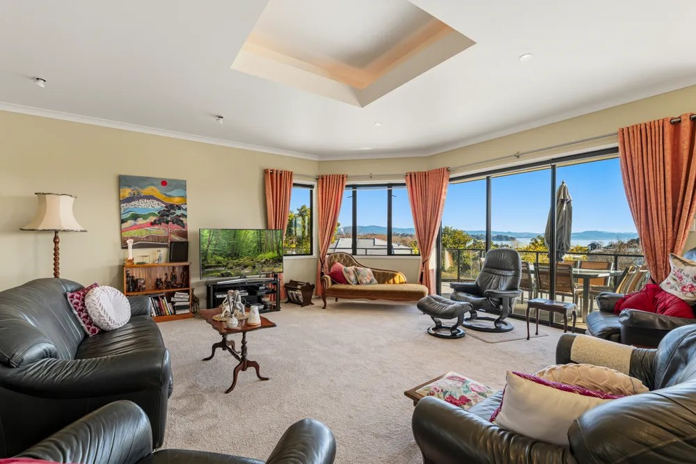 Photos of 191B Omokoroa Road