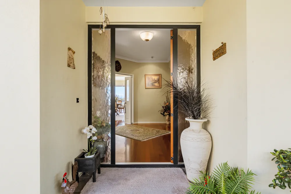 Photos of 191B Omokoroa Road