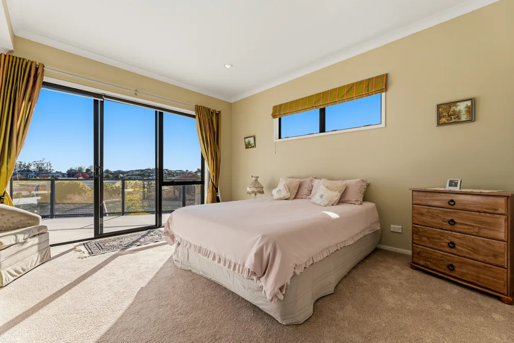 Photos of 191B Omokoroa Road