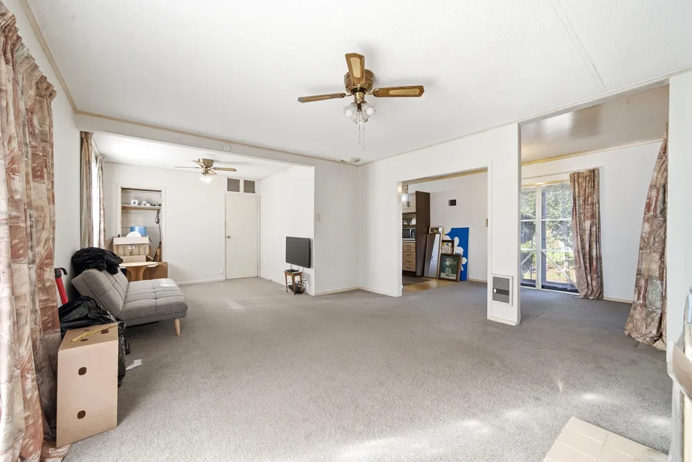 Photos of 10 House Avenue