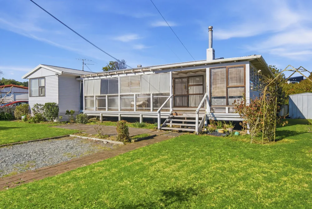 Photos of 10 House Avenue