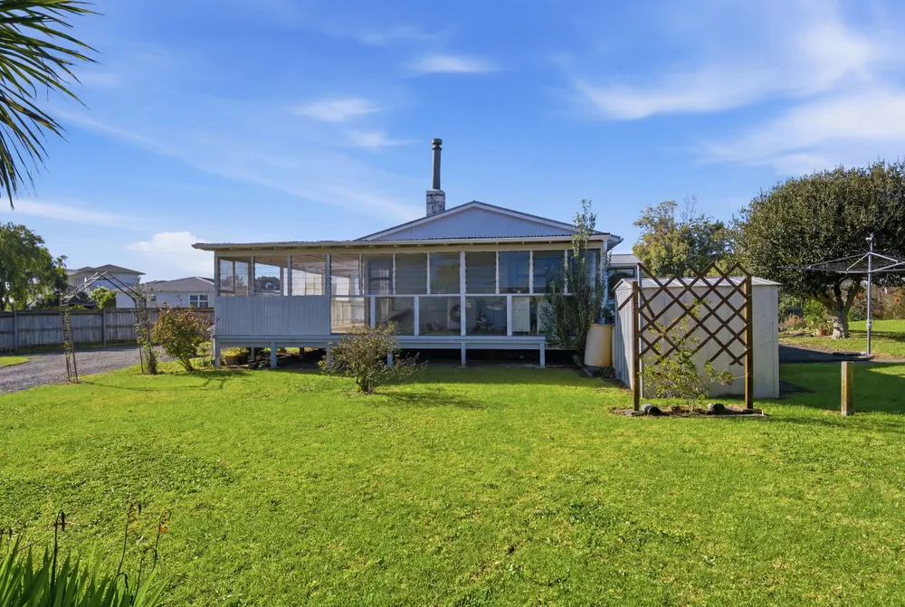Photos of 10 House Avenue