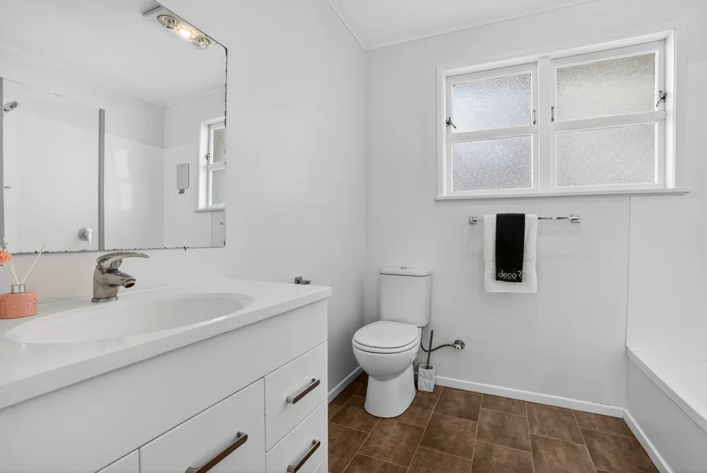 Photos of 62 Valentine Street