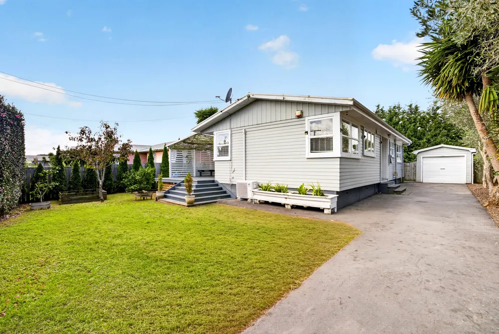 Photos of 62 Valentine Street