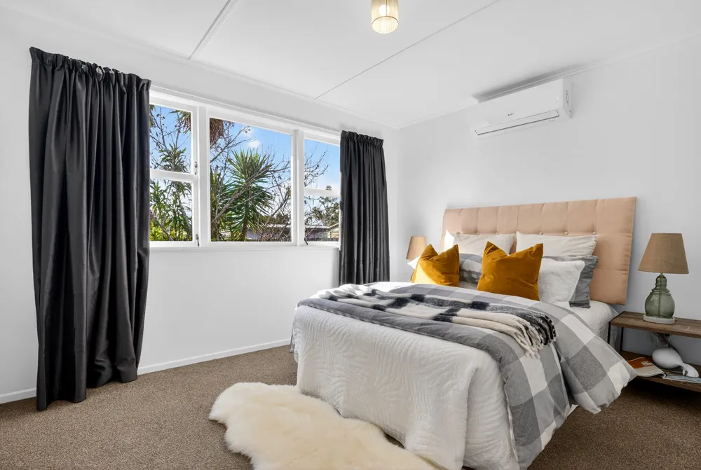 Photos of 62 Valentine Street