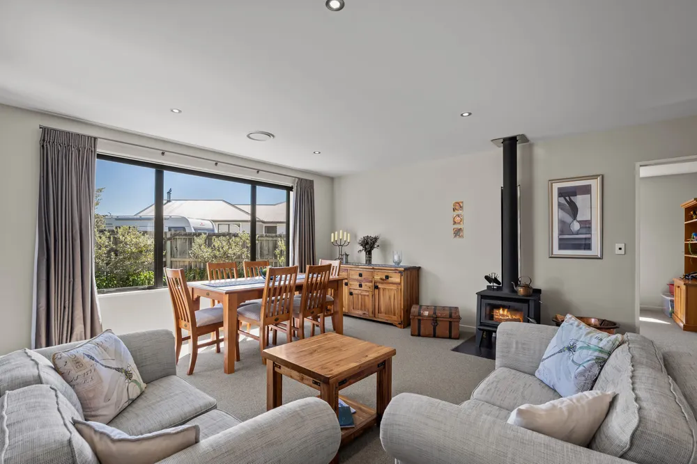 Photos of 15 Farrant Drive