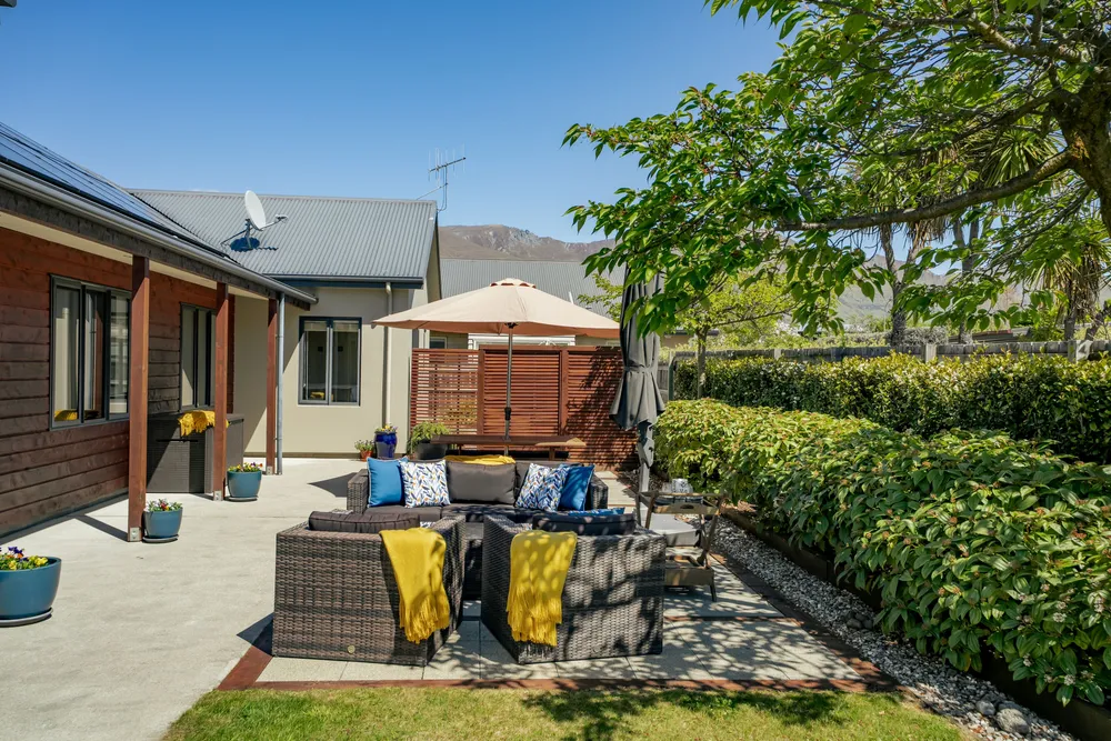 Photos of 15 Farrant Drive