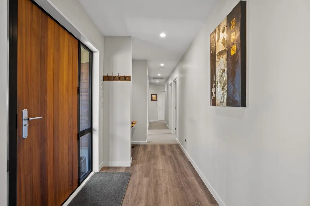 Photos of 15 Farrant Drive